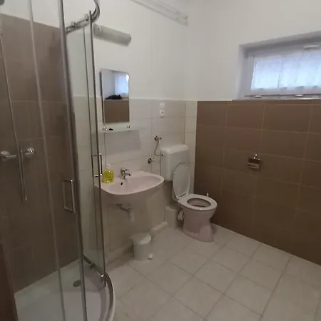 Favorit 2 Apartment